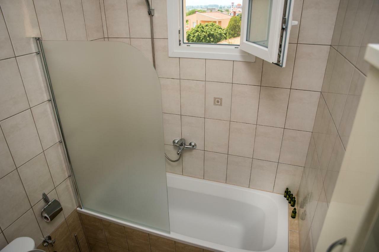 Ivi'S Kavala Apartment Ngoại thất bức ảnh